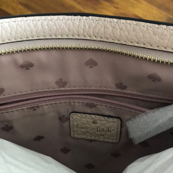 Kate Spade Bay Street Cora Crossbody Bag - Picture 6 of 6